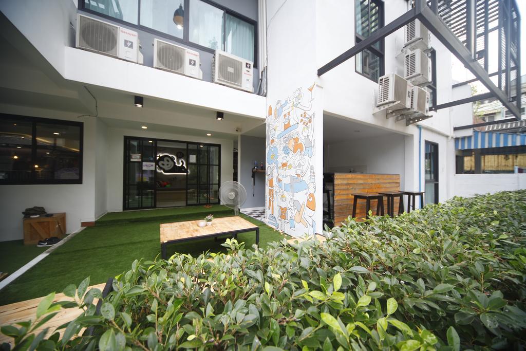 Monkeynap Hostel Bangkok Exterior foto