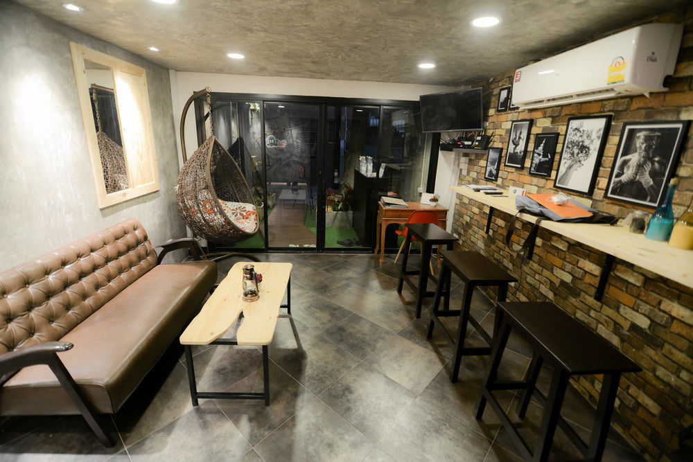 Monkeynap Hostel Bangkok Exterior foto