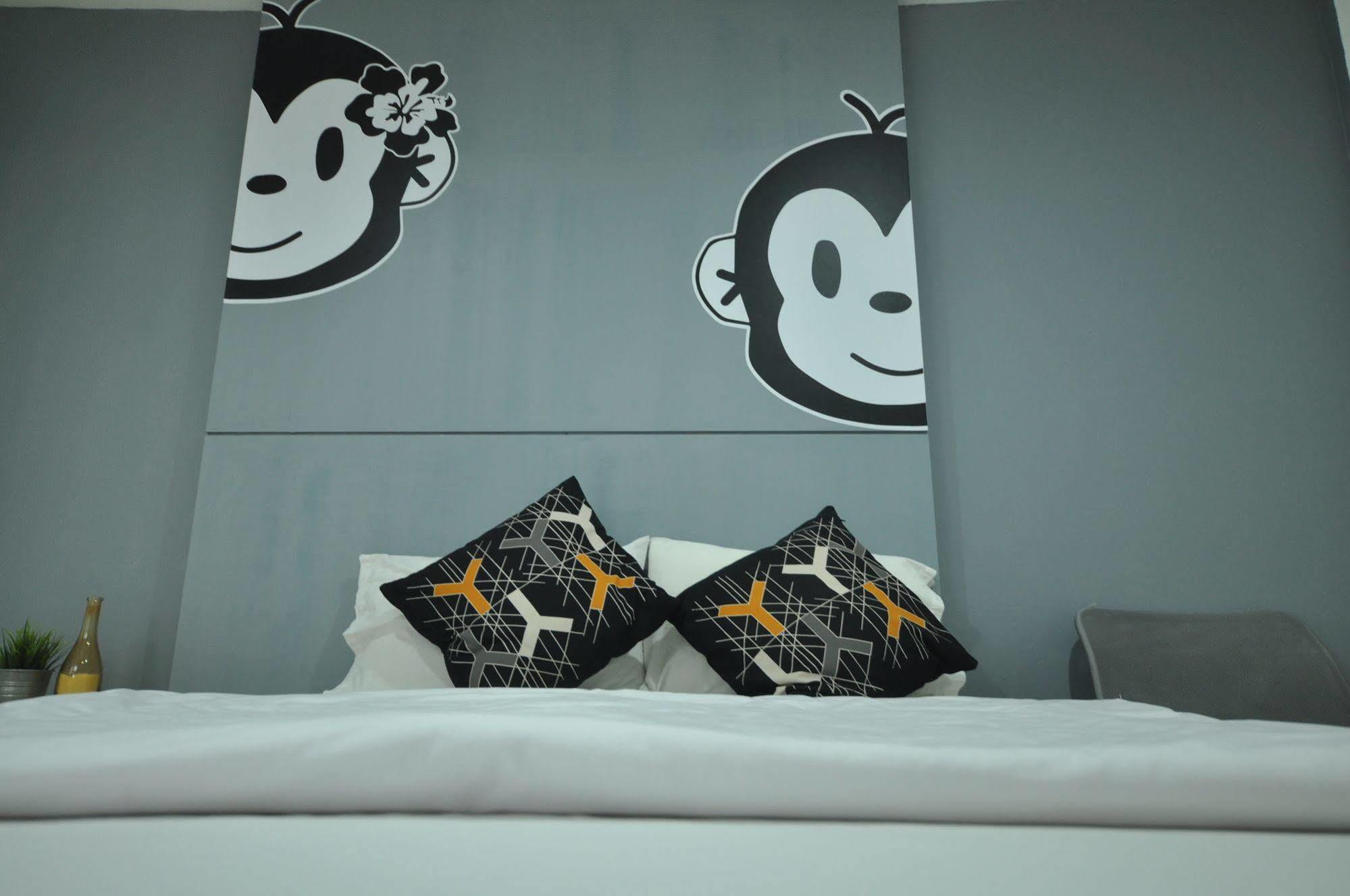 Monkeynap Hostel Bangkok Exterior foto